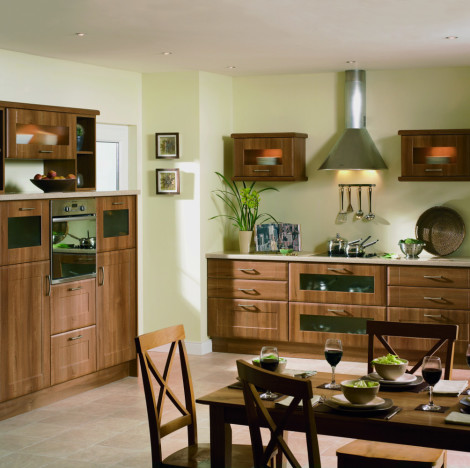Auckland Medium Walnut